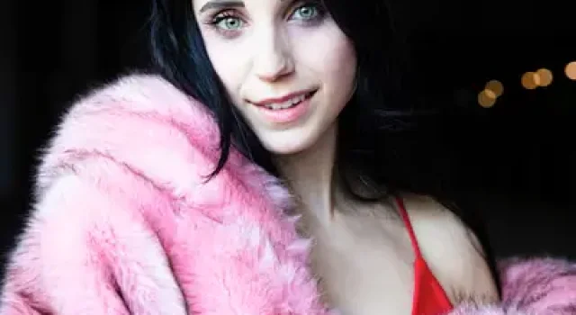 annasophie (C) zoe goldstein